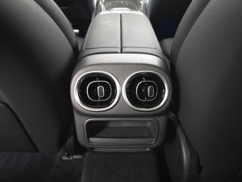 Certified 2026 Mercedes-Benz GLC 300 4MATIC image 24