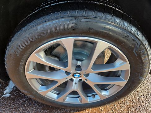 Used 2019 BMW X5 xDrive40i w/ Convenience Package image 11