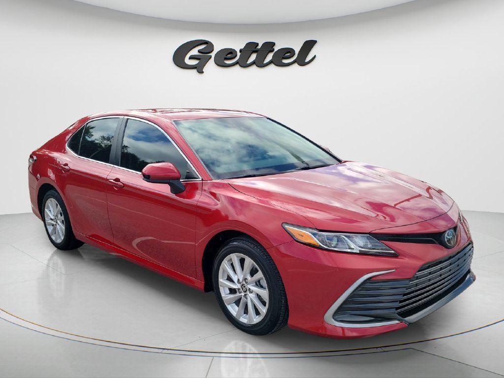 Certified 2024 Toyota Camry LE FWD image 3