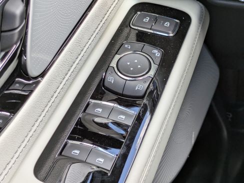 New 2026 Lincoln Aviator Black Label w/ Black Label Special Edition AWD/4WD image 25