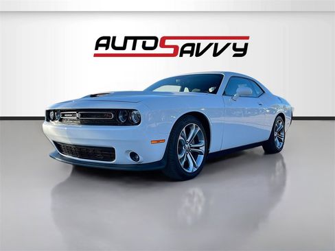 Used 2022 Dodge Challenger R/T image 3