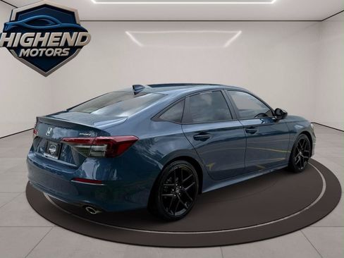 Used 2025 Honda Civic Sport image 6