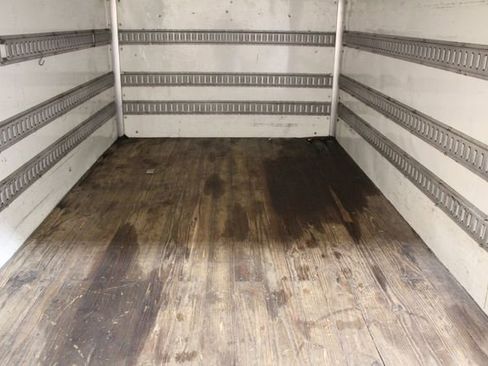 Used 2007 Chevrolet Express 3500 image 7