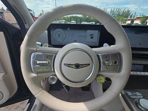 Used 2023 Genesis GV60 Performance AWD/4WD image 8