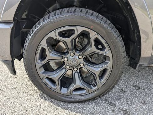Used 2021 RAM 1500 Limited w/ Night Edition AWD/4WD image 17