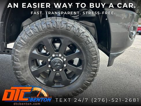Used 2022 RAM 2500 Big Horn w/ Night Edition AWD/4WD image 10