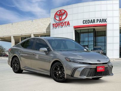 Used 2026 Toyota Camry SE w/ Convenience Package