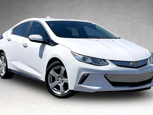 Used 2018 Chevrolet Volt LT FWD image 2