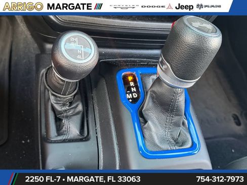 Used 2023 Jeep Wrangler Unlimited Sport AWD/4WD image 26