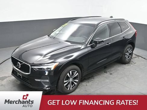Used 2023 Volvo XC60 B5 Core AWD/4WD image 25