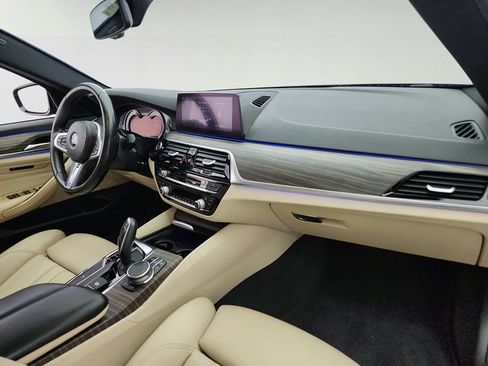 Used 2019 BMW 530i xDrive AWD/4WD image 30