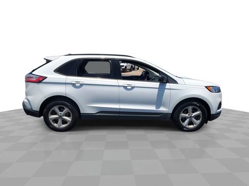 Used 2020 Ford Edge SE FWD image 9