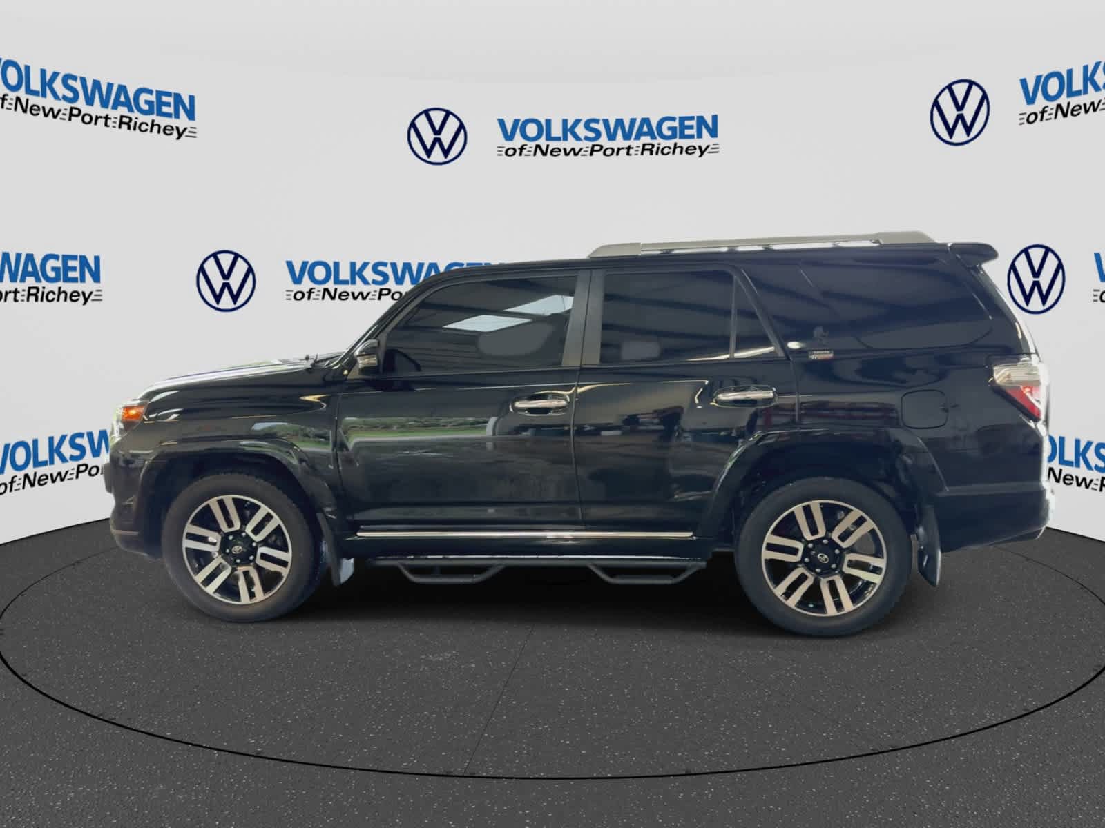 Used 2021 Toyota 4Runner Limited AWD/4WD image 5
