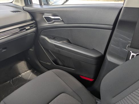 New 2026 Kia Sportage S image 22