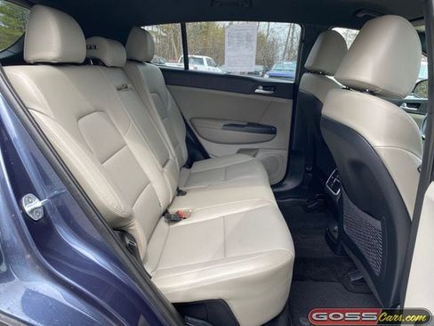 Used 2020 Kia Sportage S FWD image 7