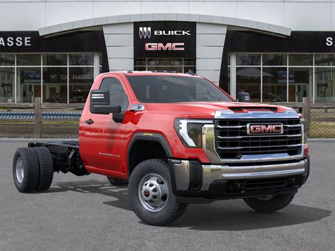 New 2025 GMC Sierra 3500 Pro w/ Convenience Package image 7