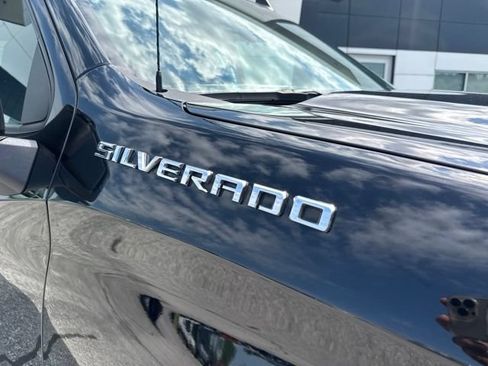 Certified 2023 Chevrolet Silverado 1500 RST AWD/4WD image 10