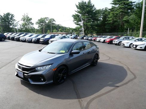 Used 2018 Honda Civic Sport image 1