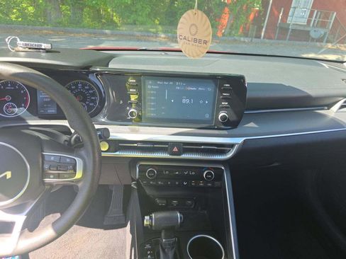 Used 2023 Kia K5 LXS image 4