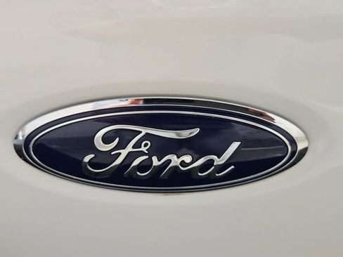 Used 2025 Ford F450 Platinum w/ FX4 Off-Road Package image 25