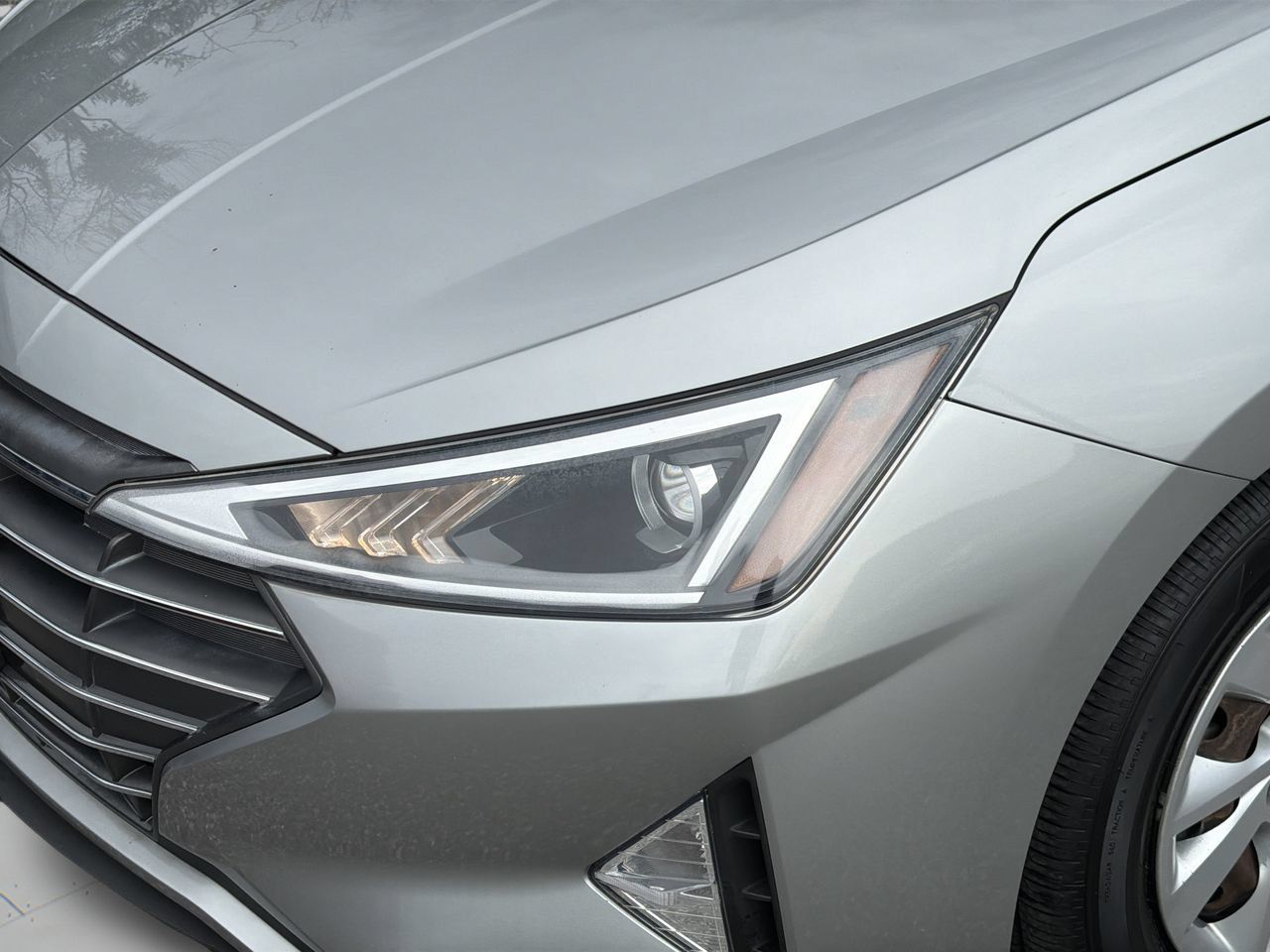 Used 2020 Hyundai Elantra SE FWD image 6