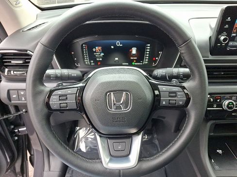 Used 2025 Honda Pilot Elite image 20