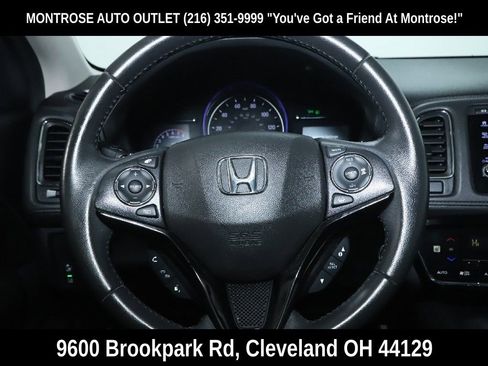 Used 2020 Honda HR-V Touring image 31