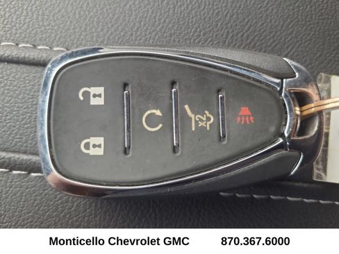 Used 2024 Chevrolet Blazer LT w/ Convenience Package FWD image 31