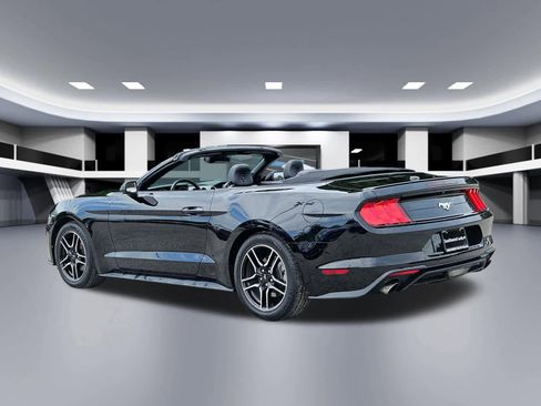 Used 2023 Ford Mustang Premium RWD image 4