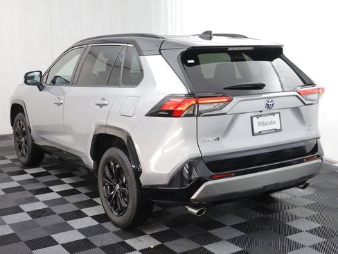 Used 2022 Toyota RAV4 XSE image 15