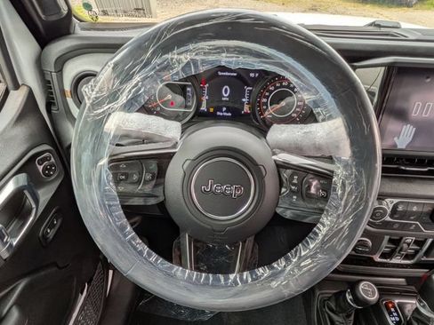 New 2026 Jeep Wrangler Unlimited Sport AWD/4WD image 17