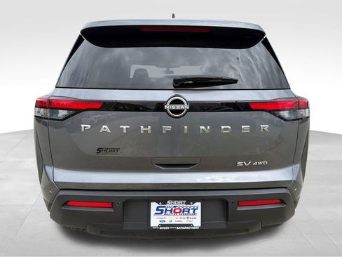 Used 2024 Nissan Pathfinder SV AWD/4WD image 6