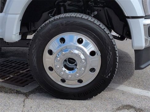 Certified 2026 Ford F450 Lariat w/ Chrome Package image 11