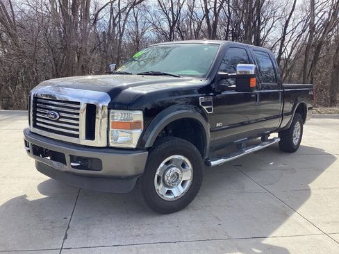 Used 2008 Ford F250 XLT image 2