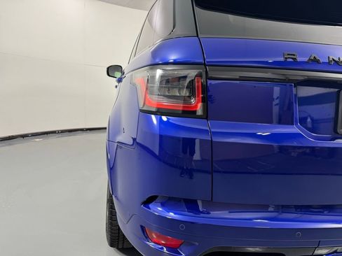 Used 2021 Land Rover Range Rover Sport SVR AWD/4WD image 9