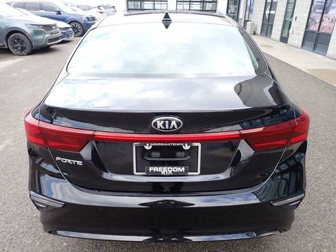 Certified 2021 Kia Forte LXS image 5