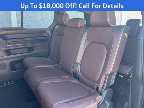 New 2025 Volkswagen ID. Buzz Pro S image 17