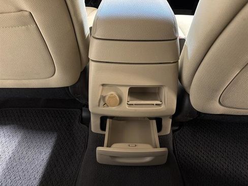 Used 2012 Hyundai Santa Fe GLS image 24