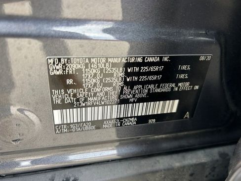 Used 2020 Toyota RAV4 XLE image 10