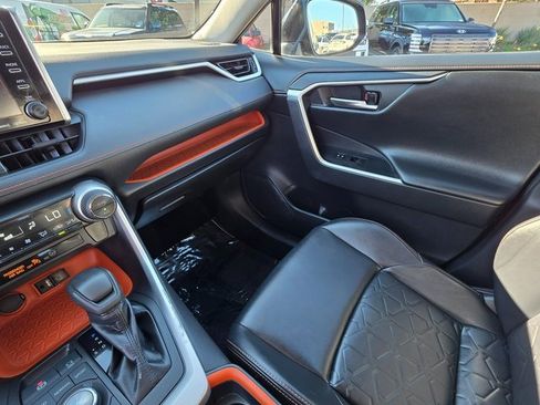 Used 2019 Toyota RAV4 Adventure image 33