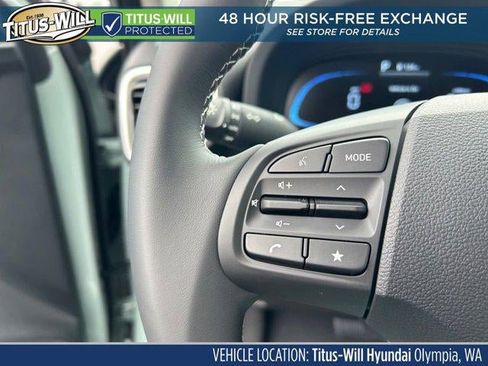 New 2026 Hyundai Venue SEL FWD image 17