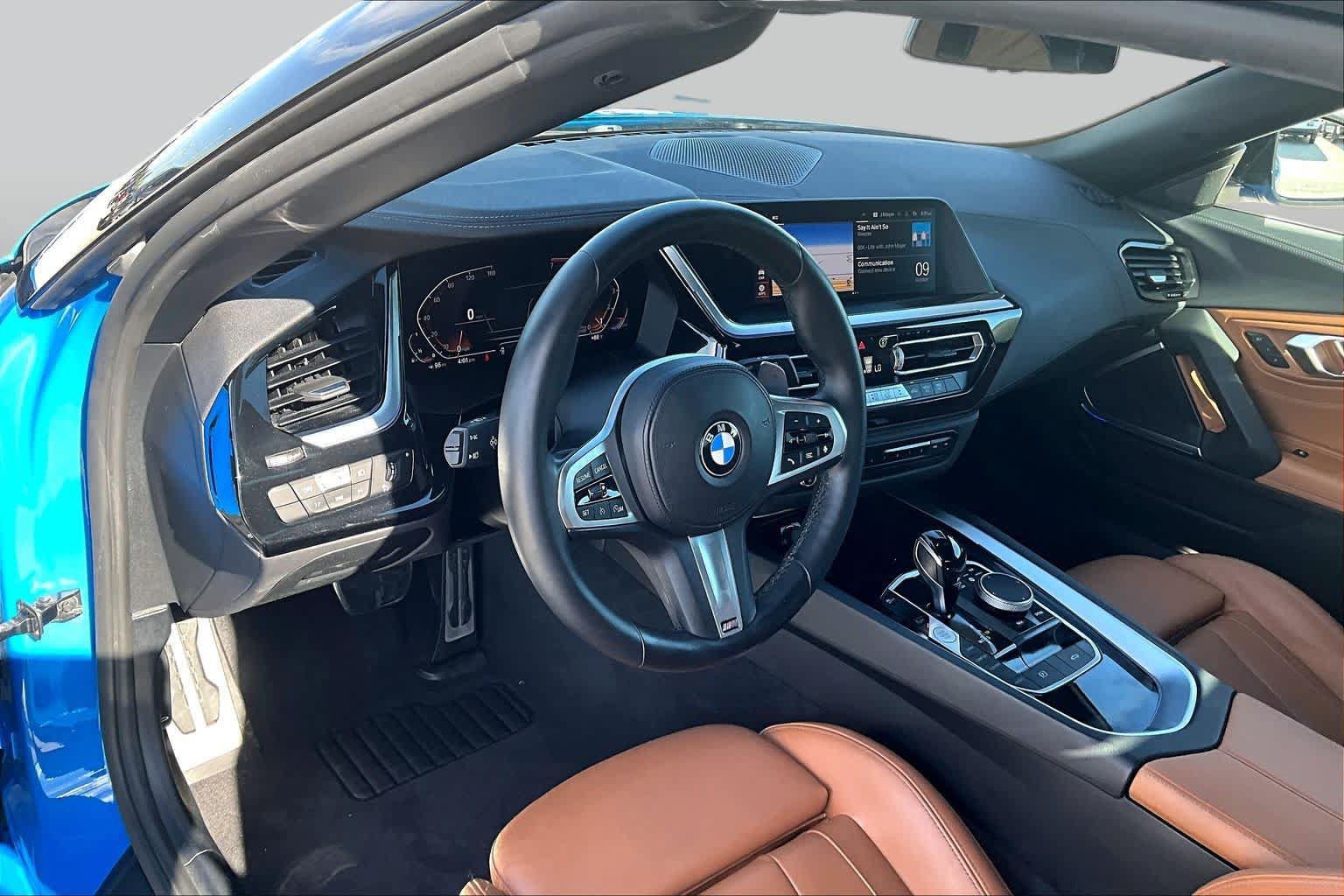 Used 2022 BMW Z4 sDrive30i w/ M Sport Package RWD image 14