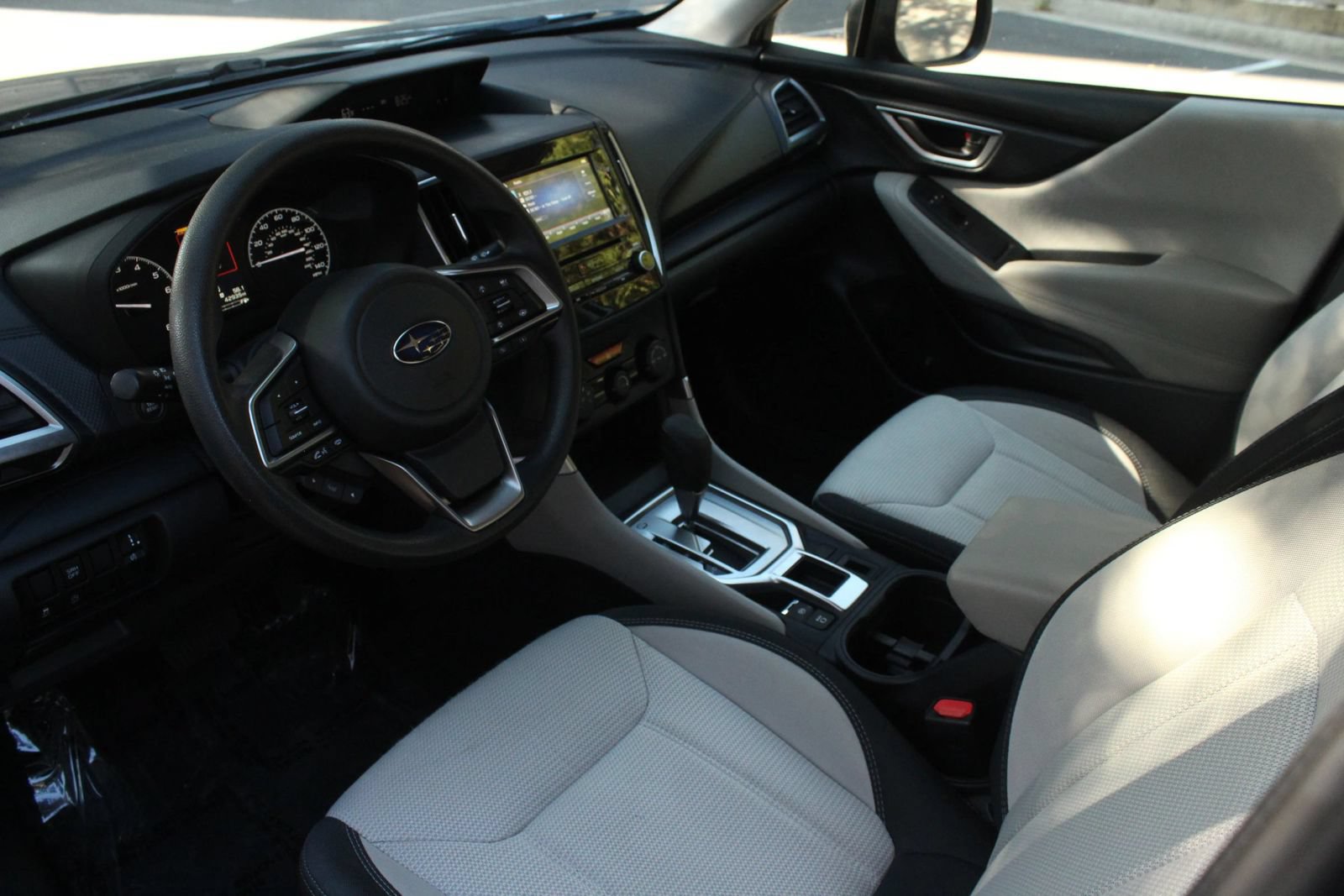 Used 2022 Subaru Forester AWD/4WD image 13