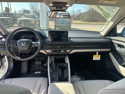 New 2026 Honda Accord LX image 12
