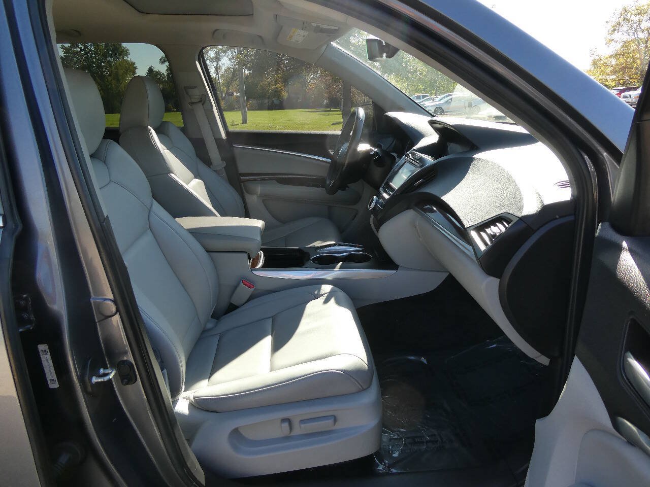 Used 2018 Acura MDX SH-AWD image 34