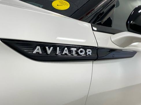 New 2026 Lincoln Aviator Reserve w/ Jet Appearance Package image 15