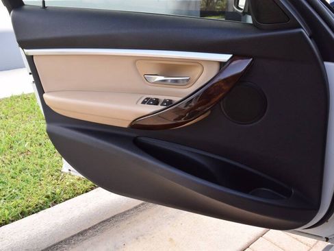 Used 2017 BMW 330i Sedan RWD image 74