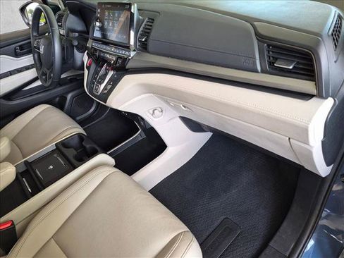 Certified 2025 Honda Odyssey EX-L image 22