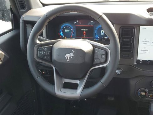 New 2025 Ford Bronco Badlands image 10