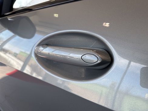 Certified 2026 BMW X5 xDrive50e w/ Executive Package image 13